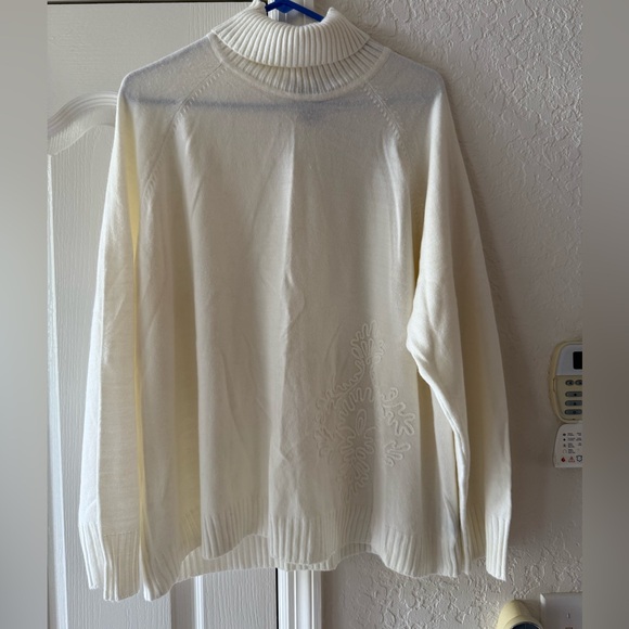 VTG NORTON MCNAUGHTON Womens Sweater 3X White beautiful stitched design - Picture 1 of 3